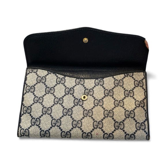 Vintage Gucci  signature Anniversary  Collection trifold wallet on chain - Picture 11 of 17